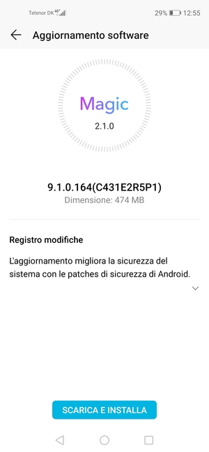 Se il tuo telefono non è aggiornato, seleziona SCARICA E INSTALLA