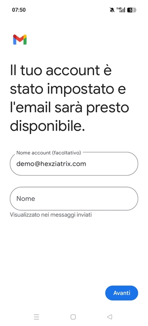 Scegli un nome per il tuo account e inserisci il tuo nome. Seleziona Avanti