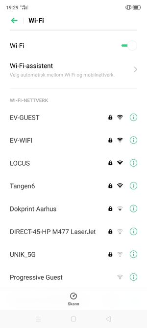 Velg det trådløse nettverket du vil koble til