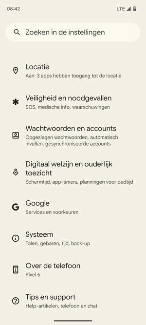 Scroll naar en selecteer Systeem