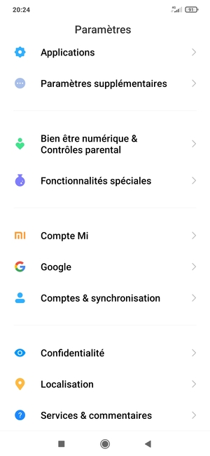 Faites défiler et sélectionnez Comptes & synchronisation