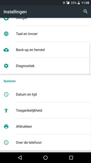 Scroll naar en selecteer Over de telefoon
