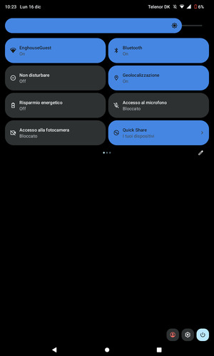 Disattiva Wi-Fi e Bluetooth