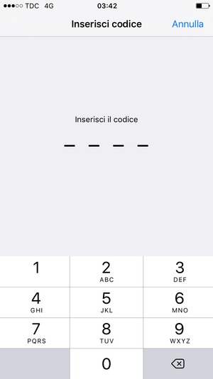 Inserisci il codice di blocco del telefono se questo è già attivato sul tuo telefono