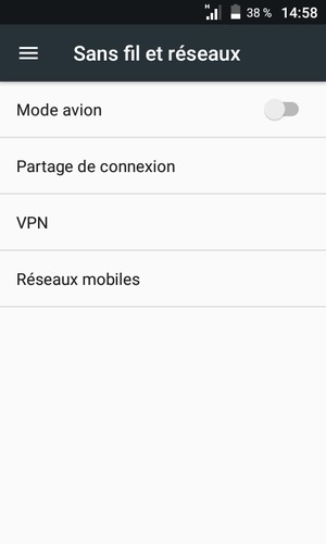 Sélectionnez Réseaux mobiles