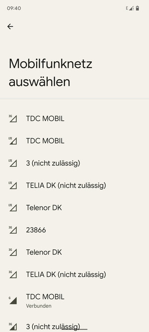 Wählen Sie einen Netzbetreiber von der Liste
