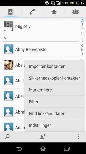 Vælg Importér kontakter