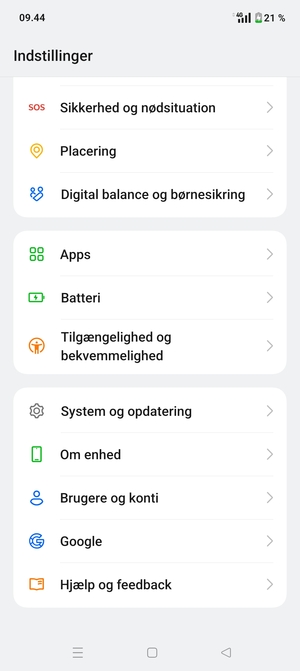 Scroll til og vælg System og opdatering