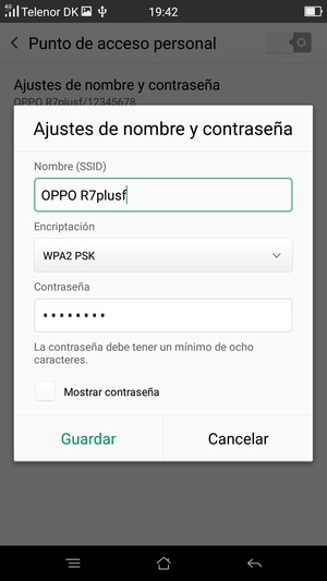 Introduzca una contraseña de punto de acceso Wi-Fi de al menos 8 caracteres y seleccione Guardar