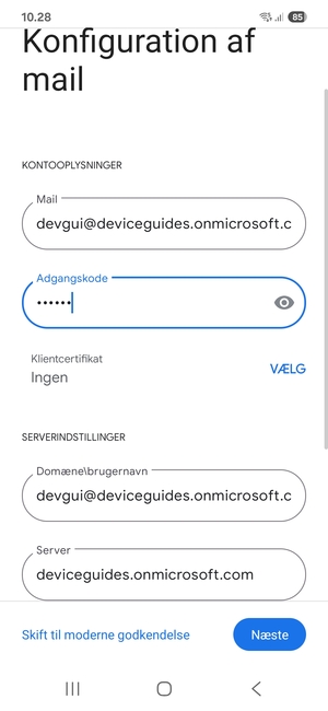 Indtast Brugernavn og Exchange serveradresse. Vælg Næste