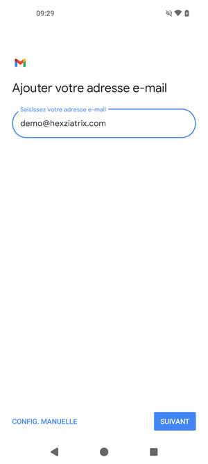 Saisissez votre adresse e-mail et sélectionnez SUIVANT