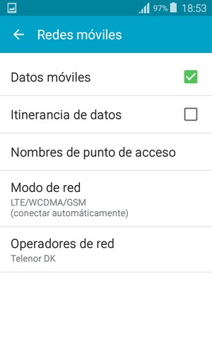 Para cambiar la red en caso de problemas de conectividad, seleccione Operadores de red