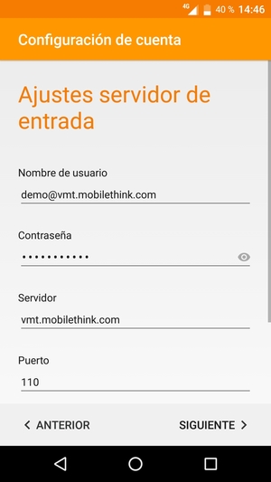 Introduzca Nombre de usuario y la dirección de servidor Entrada. Seleccione SIGUIENTE
