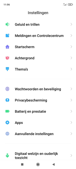 Scroll naar en selecteer Wachtwoorden en beveiliging
