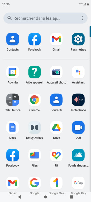 Sélectionnez Contacts