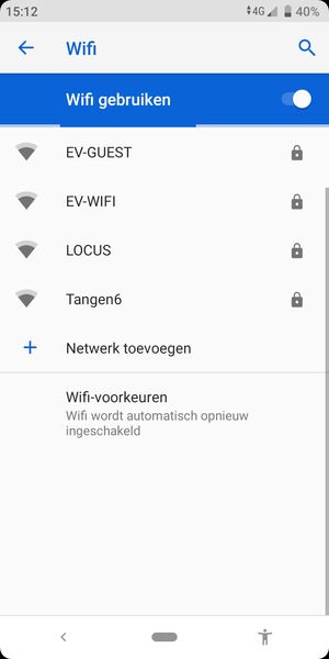 Selecteer het draadloze netwerk waarmee u verbinding wilt maken