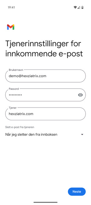 Skriv inn Brukernavn og innkommende serveradresse. Velg Neste