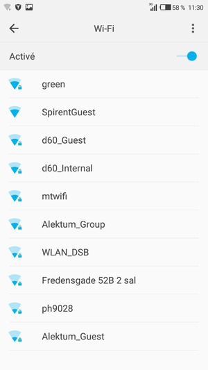 Sélectionnez le réseau sans fil auquel vous souhaitez vous connecter