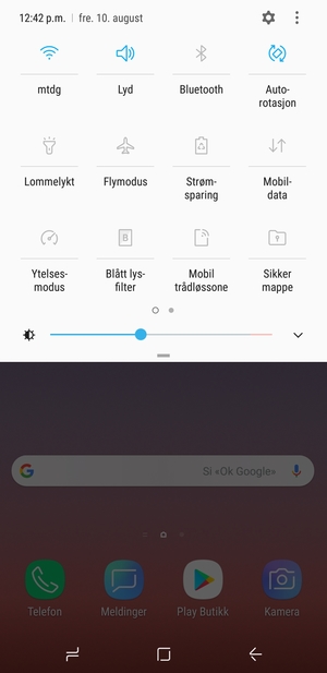 Velg Lyd for å bytte til vibrasjonsmodus