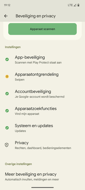 Scroll naar en selecteer Meer beveiliging en privacy