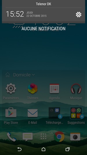 Déroulez à nouveau le menu du haut