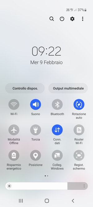 Seleziona il tasto Menu