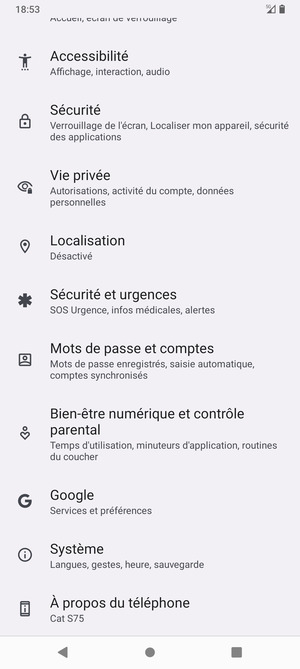 Faites défiler et sélectionnez Mots de passe et comptes