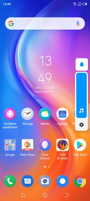 Maintenir appuyé pour baisser le volume au niveau requis