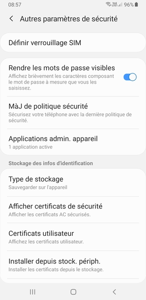 Sélectionnez Définir verrouillage SIM
