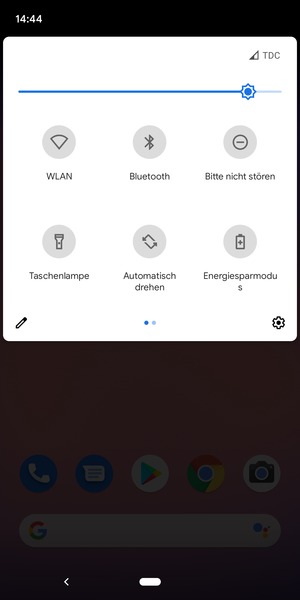Stellen Sie die Helligkeit auf das erforderliche Niveau