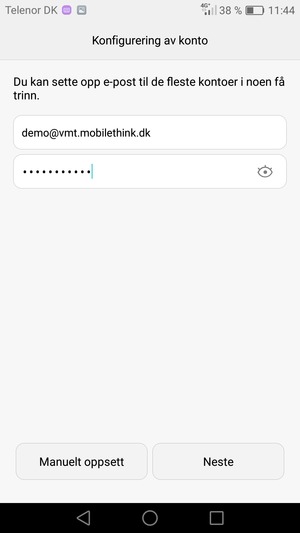 Skriv inn e-postadresse og passord. Velg Neste
