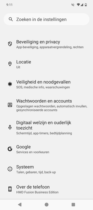 Scroll naar en selecteer Beveiliging en privacy