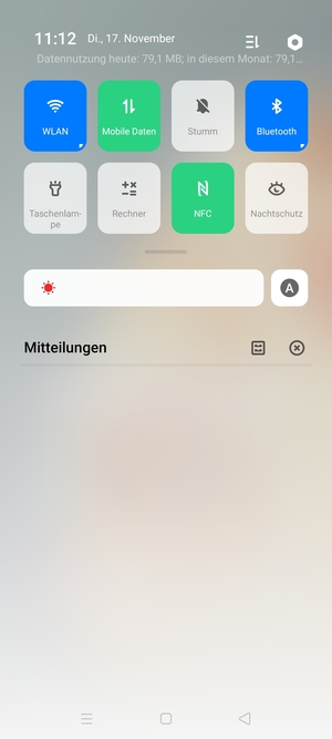 Ziehen Sie erneut das obere Menü nach unten