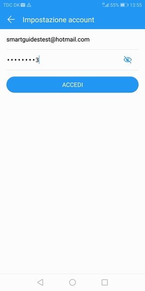 Inserisci il tuo indirizzo Hotmail e password. Seleziona ACCEDI