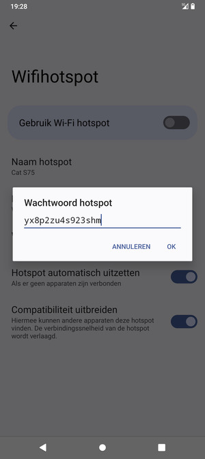 Voer een wachtwoord van een WiFi-hotspot in van ten minste 8 tekens en selecteer OK
