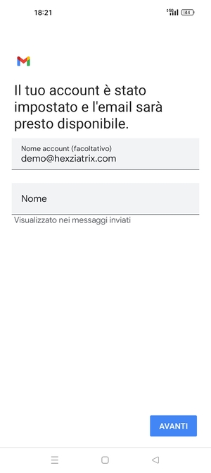 Scegli un nome per il tuo account e inserisci il tuo nome. Seleziona AVANTI