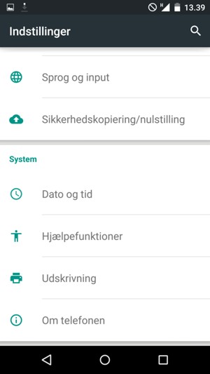 Scroll til og vælg Om telefonen