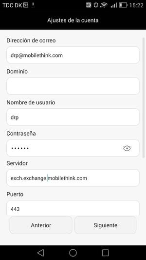 Introduzca la dirección de servidor Exchange y seleccione Siguiente