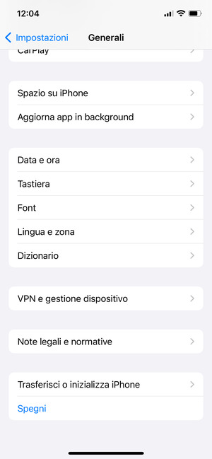 Scorri e seleziona Trasferisci o inizializza iPhone