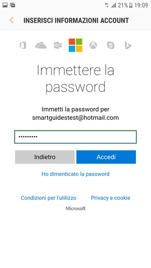 Inserisci la tua password e seleziona Accedi