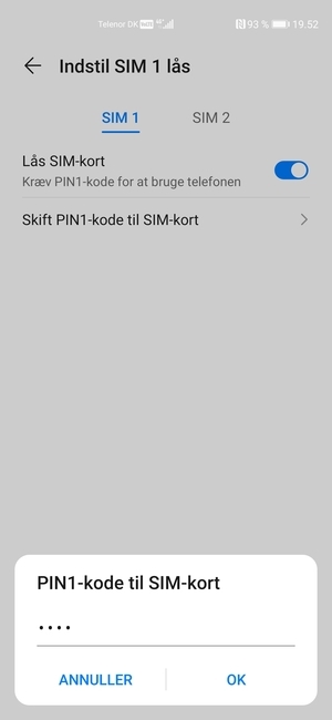 Indtast din Gamle PIN-kode til SIM-kort og vælg OK