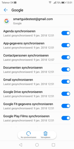 Zorg ervoor dat Contactpersonen synchroniseren geselecteerd is