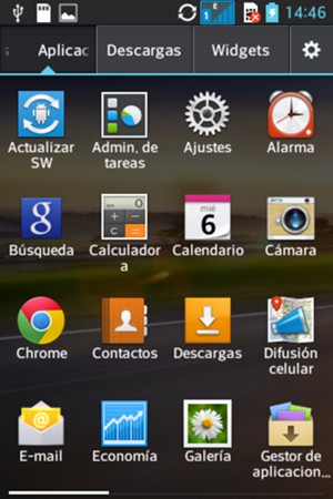 Desplácese y seleccione Ajustes