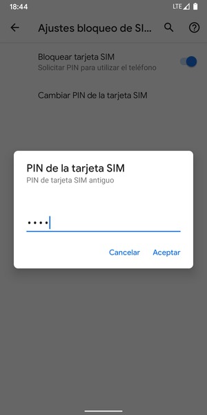 Introduzca su PIN de tarjeta SIM antiguo y seleccione Aceptar