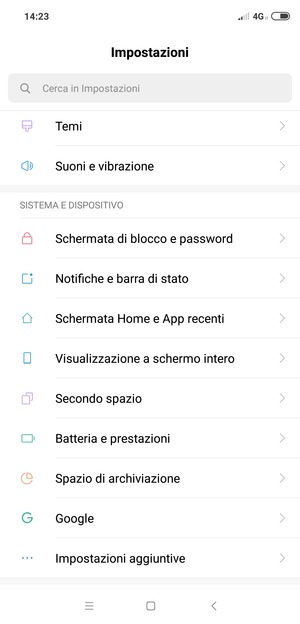 Per attivare il blocco dello schermo, vai al menu Impostazioni e seleziona Schermata di blocco e password