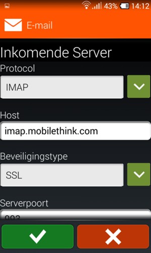 Scroll naar beneden en voer Exchange serveradres in