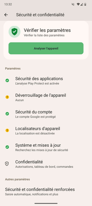 Pour modifier le code PIN de la carte SIM, allez dans le menu Sécurité et confidentialité et faites défiler et sélectionnez Sécurité et confidentialité renforcées
