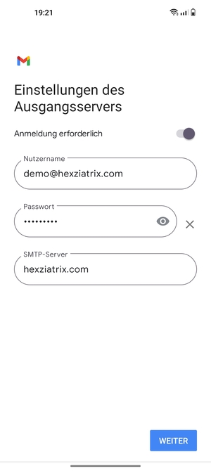 Geben Sie die Server-Adresse für ausgehende Post ein und wählen Sie WEITER