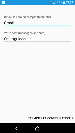 Donnez un nom à votre compte et saisissez votre nom. Sélectionnez TERMINER LA CONFIGURATION