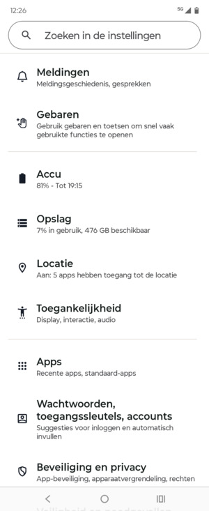 Scroll naar en selecteer Locatie
